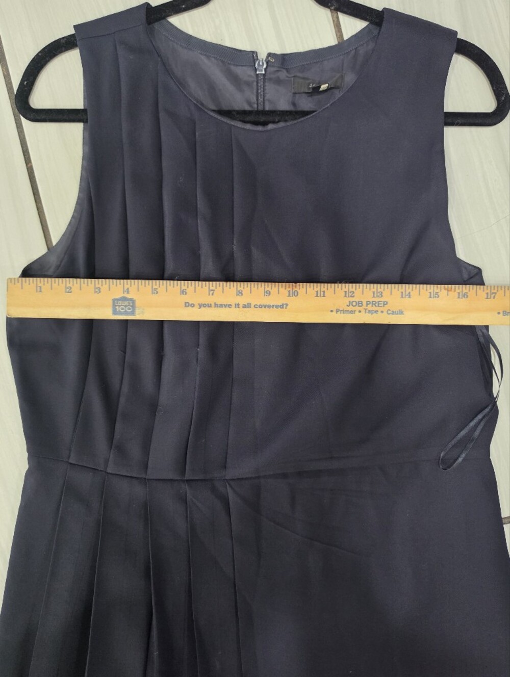 J.Crew 100% Wool Navy Career Sheath Dress Pleated Front Office Work Size 12 - Picture 3 of 9